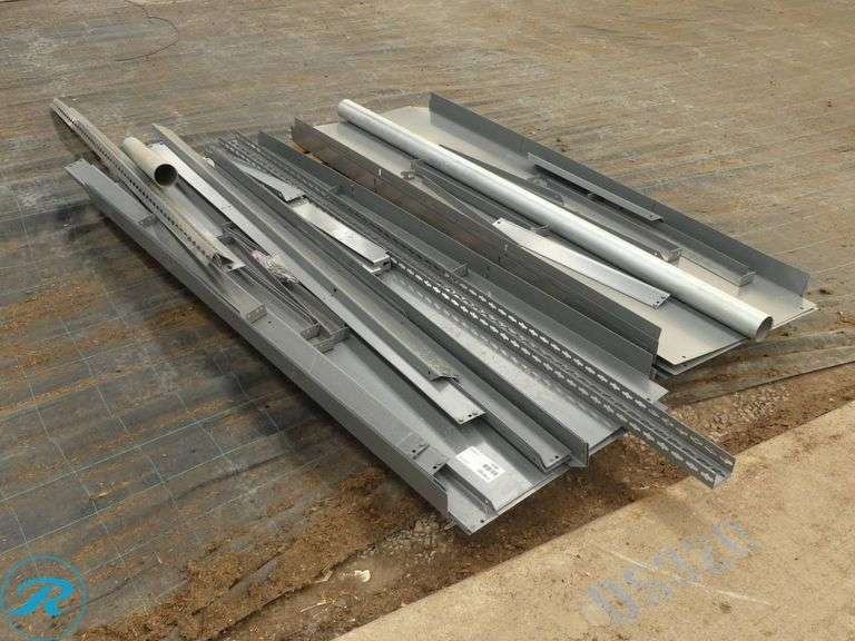 Pallet of Metal Shelving Parts - Roller Auctions