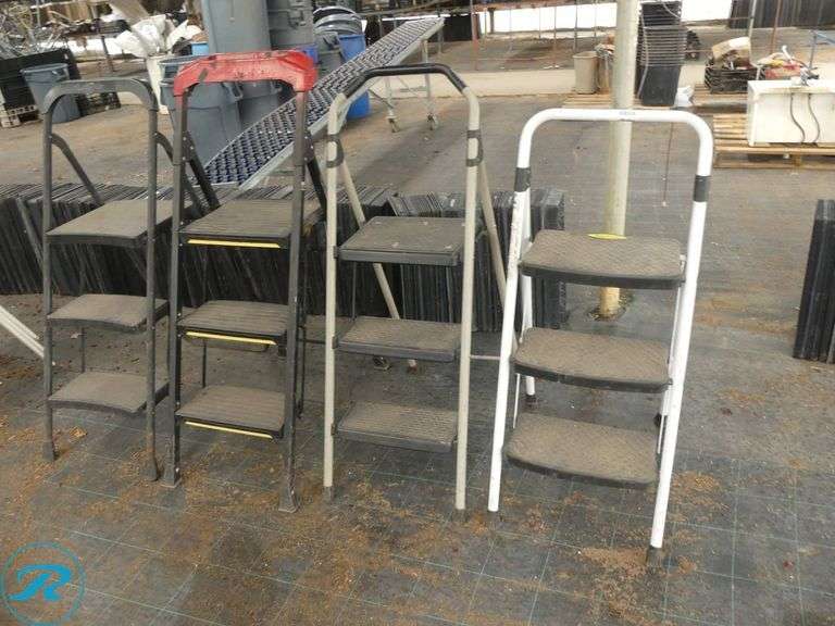 (4) Step Ladders - Roller Auctions