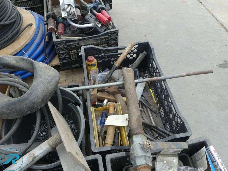 (2) Pallets of Assorted Hardware and Parts - Roller Auctions