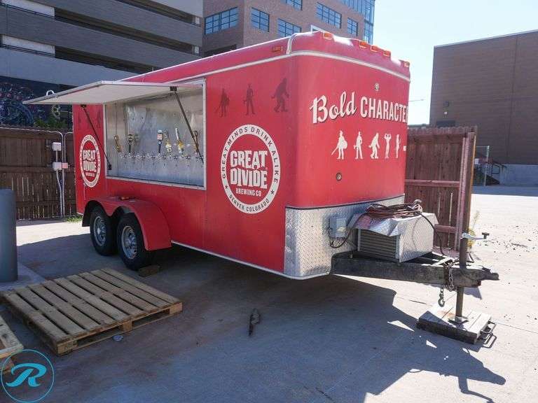 2013 Interstate Manufacturing T/A Enclosed Trailer 2013 Interstate Manufacturing T/A Enclosed Trailer - Roller Auctions