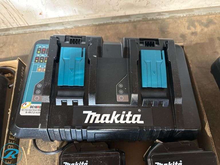 Makita DC18RD Dual Port Charger with (6) BL1840B 18V 4.0Ah Batteries - Roller Auctions
