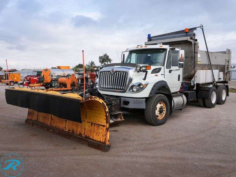 2013  International  WorkStar 7600  T/A  Plow/Sander Truck