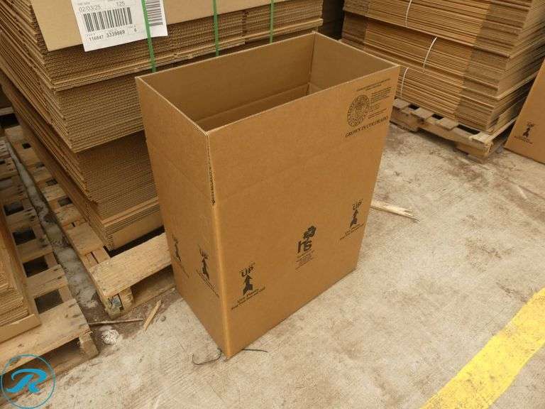 (52) Pallets of Flat Corrugated Cardboard Boxes and Protective Inserts - Roller Auctions