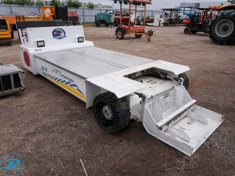 Jet Porter JP-2 Electric Airport Tugger, 100,000 lb. Capacity, New Batteries (Bad Hydraulic Pump)