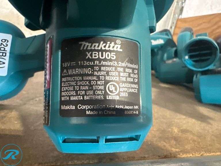 (5) Makita XBU05 18V Blowers (Blower Tube Does Not Stay In) - Roller Auctions
