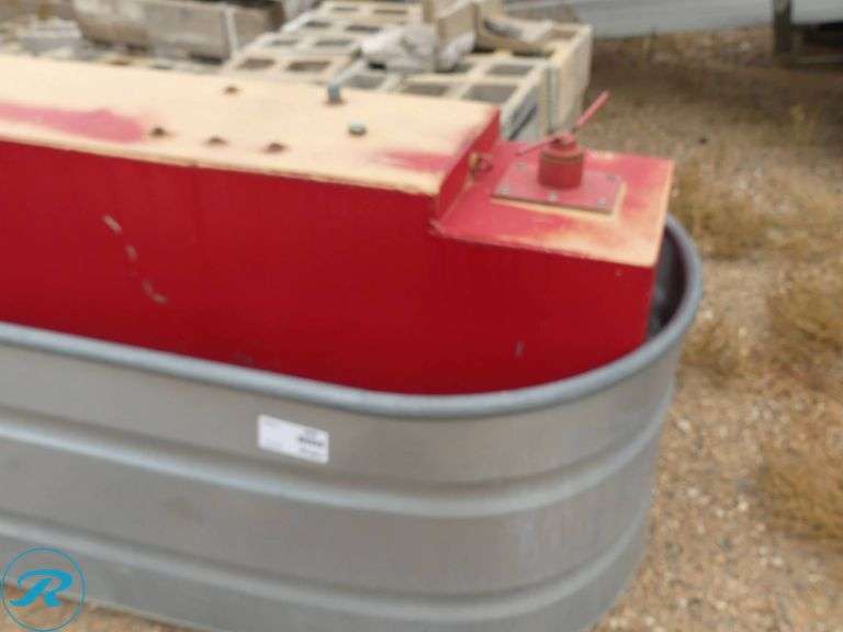 160-Gallon Fuel Storage Tank With Trough - Roller Auctions