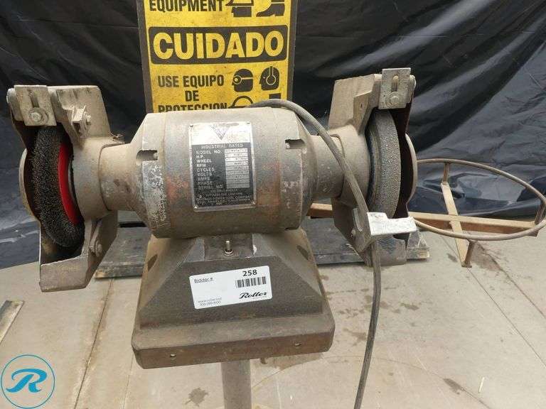Chicago Power Tools 9875 Heavy-Duty Pedestal Bench Grinder, 3/4HP, 220V, Single Phase - Roller Auctions