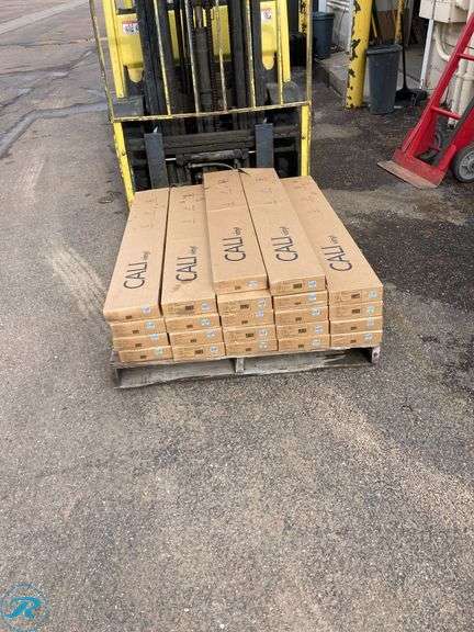 (22) New- CALI Aqua Tough Premium Seaboard Oak 22-mil x 7-3/32-in W x 48-in L Waterproof Luxury Vinyl Plank Flooring ( 23.77-sq ft Carton ) (total of 522.94 sq ft) - Roller Auctions