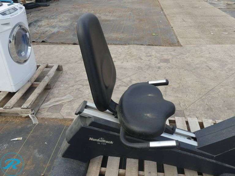 NordicTrack SL 720 Recumbent Exercise Bike (No Power Cord) - Roller Auctions