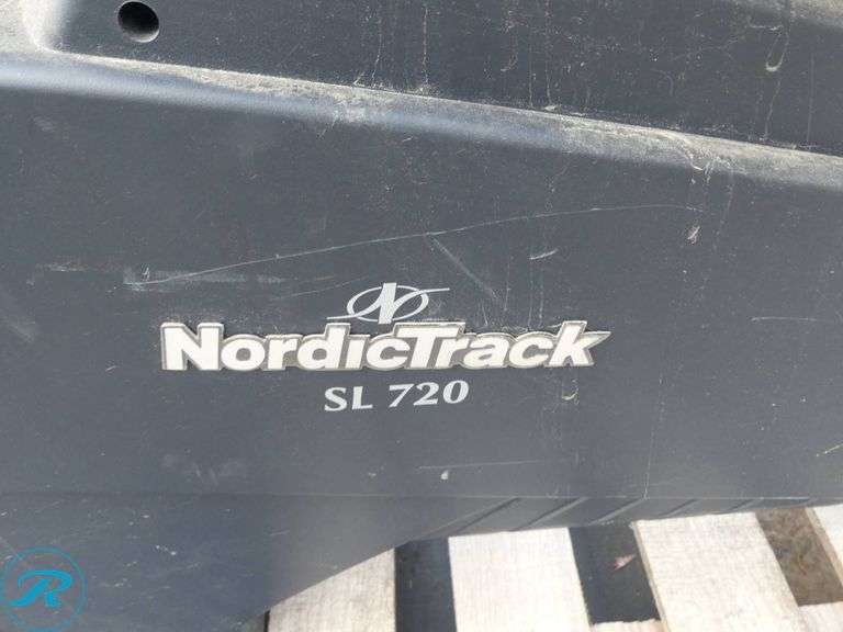 NordicTrack SL 720 Recumbent Exercise Bike (No Power Cord) - Roller Auctions