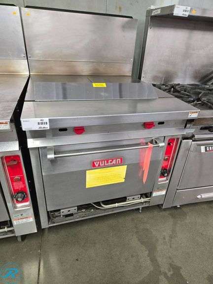Vulcan GH72 Gas Range with Griddle and Oven