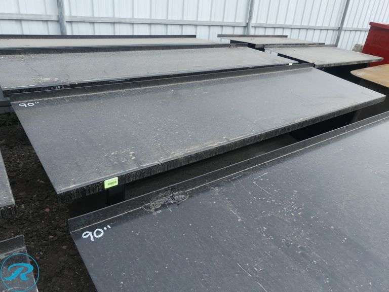 New Kit Containers Metal Work Bench, 90" x 28" - Roller Auctions