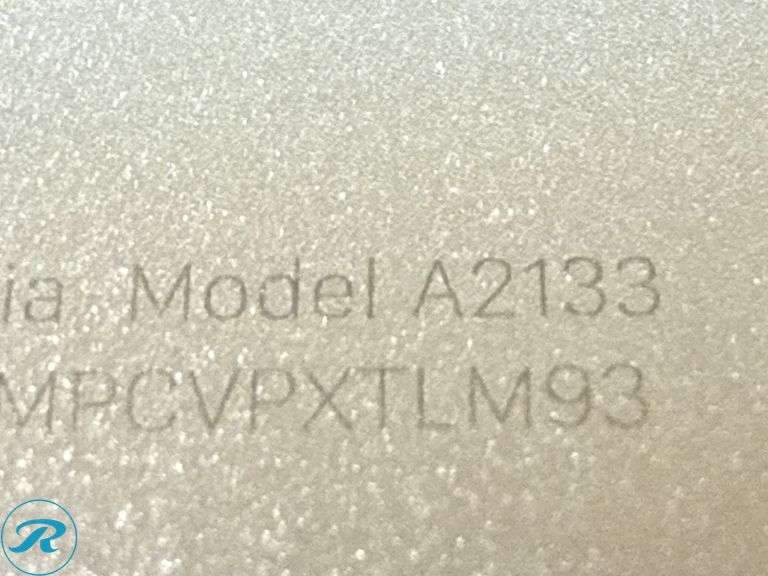 (6) Apple A2133 5th Generation iPad Mini Tablets - Roller Auctions