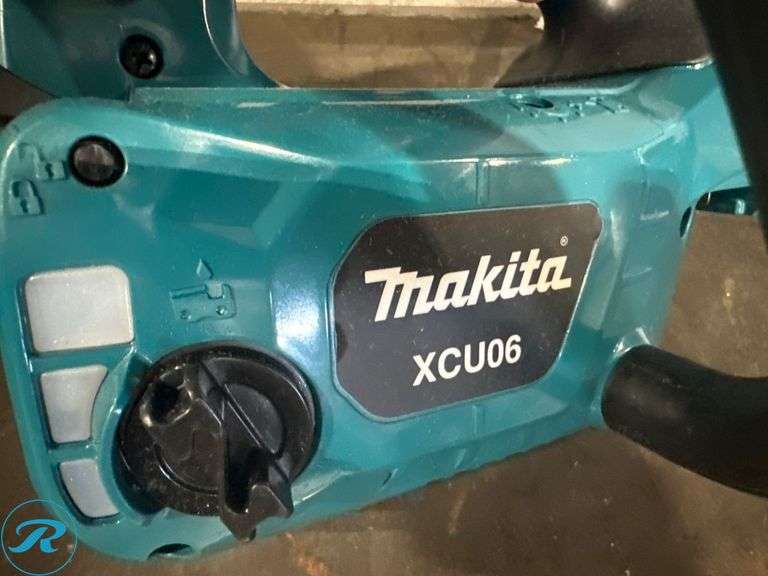 Makita XCU06 Chainsaw and XRU02 String Trimmer, 18V (Chainsaw Missing Bar) - Roller Auctions