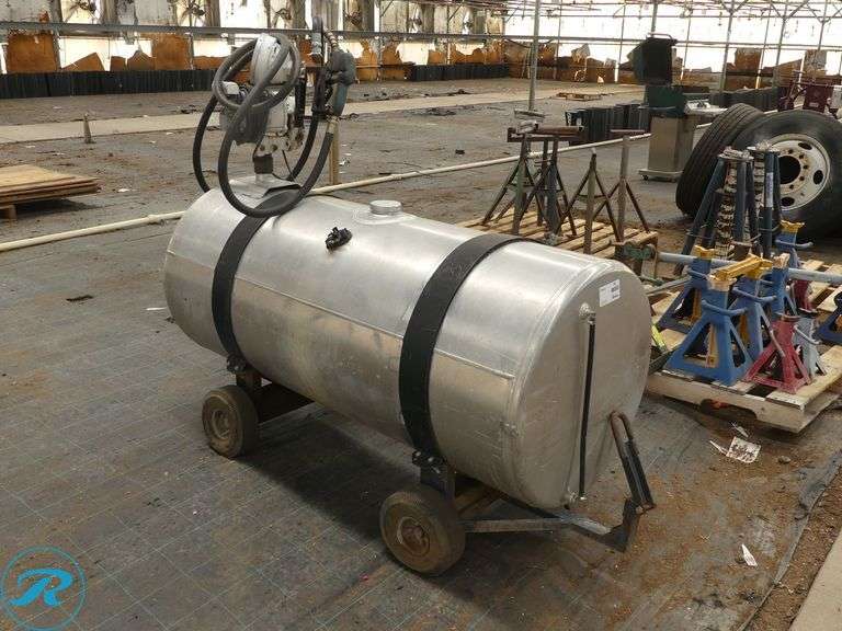 Towable Fuel Tank - Roller Auctions