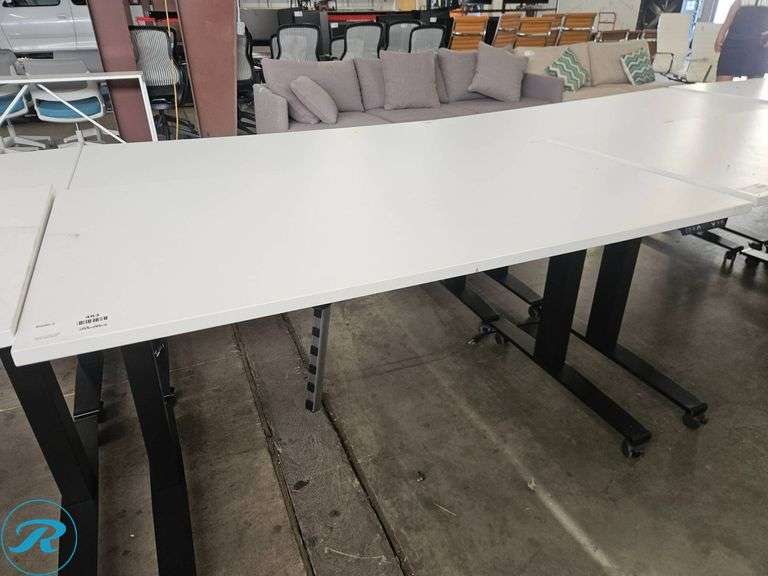 Electric Height-Adjustable Desk with White Top and Black Base, 60×30 Inches