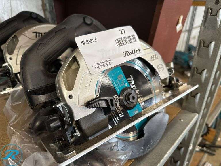 (2) Makita XSH04 18V Circular Saws - Roller Auctions