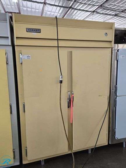 Hobart Commercial 2-Door Refrigerator/Freezer Unit