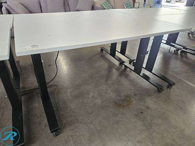 ESI Triumph LX60 Electric Height-Adjustable Desk with 24″ Undermount Power Strip, 60×30 Inches