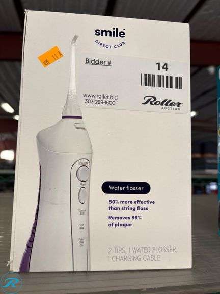 Smile Direct Club Water Flosser with 2 Tips and Charging Cable