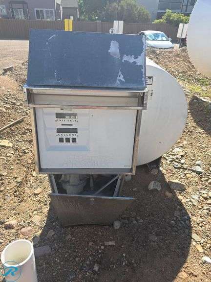 Diesel Fuel Tank With Pump - Roller Auctions