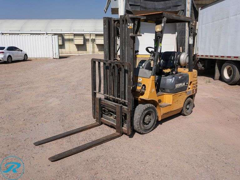 Caterpillar  GP-18  Forklift