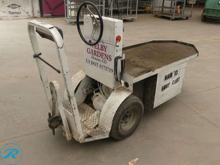 Taylor Dunn Stock Chaser - Roller Auctions