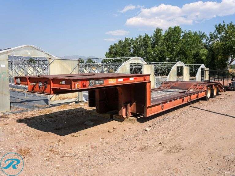 1981  Fontaine  T/A  Lowboy Trailer - Roller Auctions