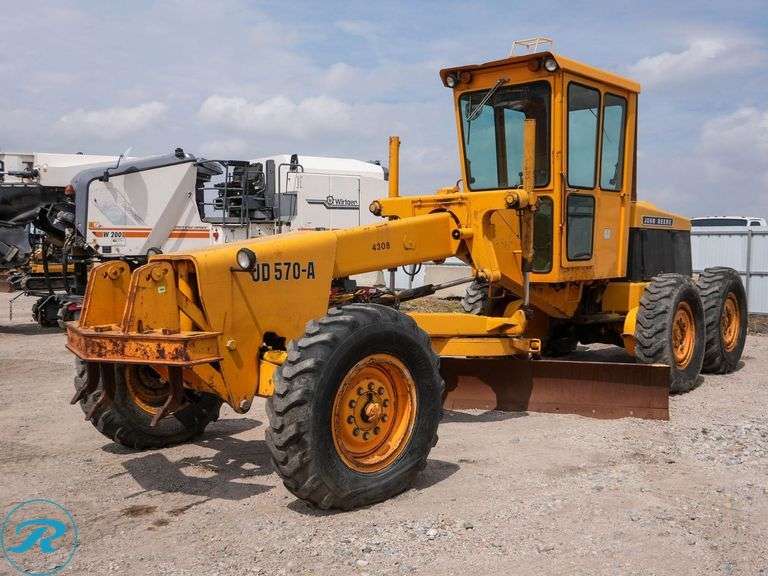 John Deere  570A  Motor Grader