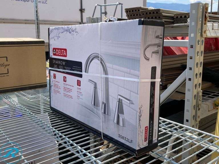 (1) New- Delta Sparrow Chrome Widespread 2-handle WaterSense Mid-arc Residential Handle Bathroom Sink Faucet with Drain (total of 1 faucet) - Roller Auctions