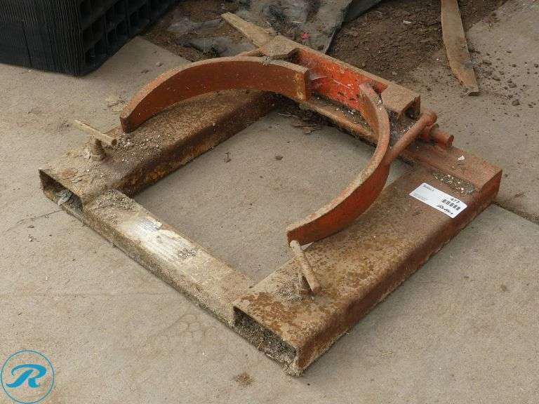 Vestil Fork-Mounted Drum Grabber