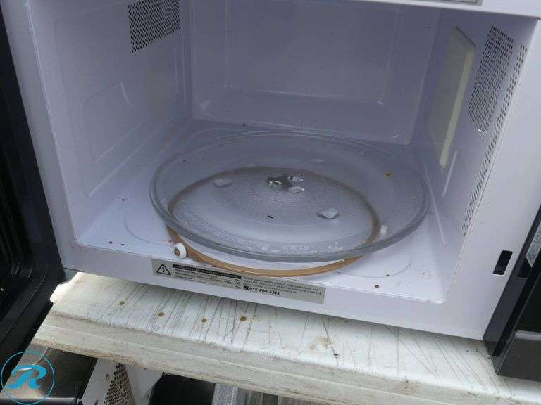 Toshiba EM131A5C-BS Microwave Oven - Roller Auctions