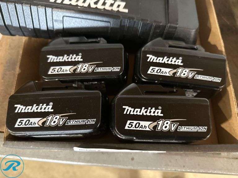 Makita DC18RD Dual Port Charger with (4) BL1850B 18V 5.0Ah Batteries - Roller Auctions