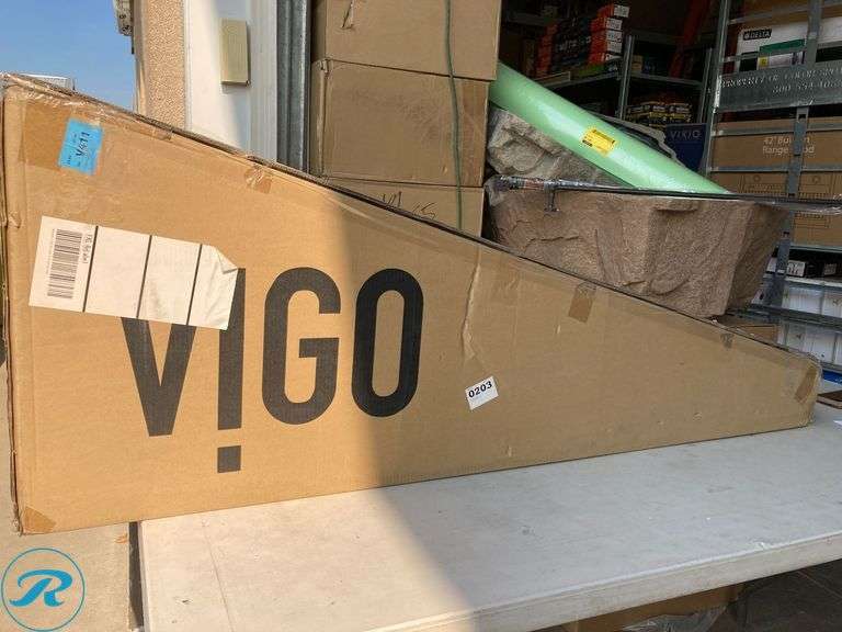 (1) New- VIGO Mateo Stainless steel 7-in Waterfall Shower Panel System ( Thermostatic Valve Included ) (total of 1) - Roller Auctions