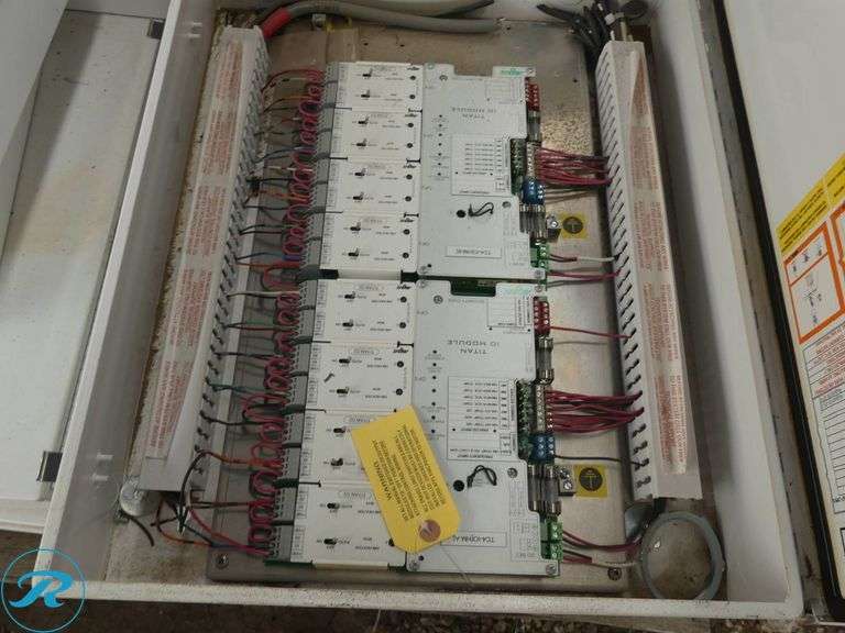 Pallet of Argus Control Panels - Roller Auctions