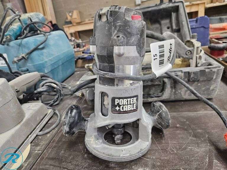 Porter-Cable 890 Router and 557 Plate Joiner with Carrying Case - Roller Auctions