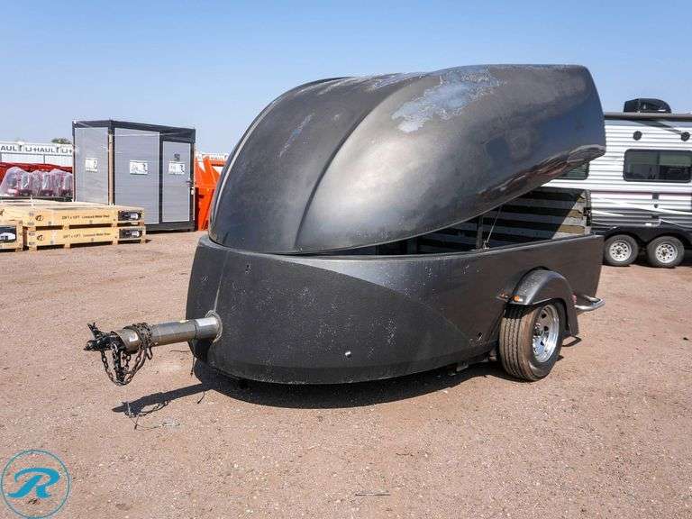 2000  Luxe-Ryder  Centurion  S/A Motorcycle Hauler