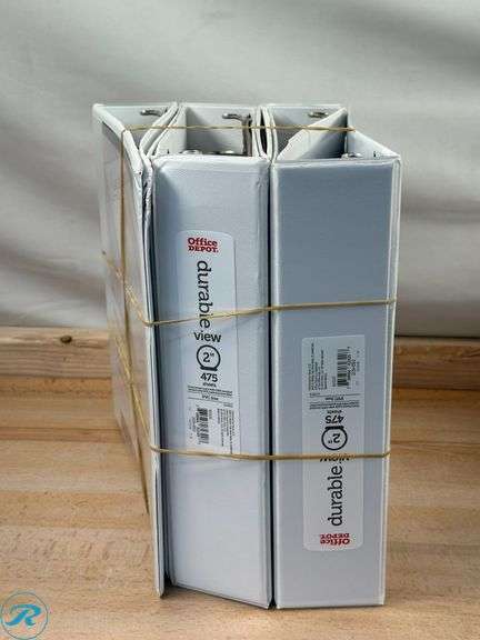 (26) Assorted Size Binders- New - Roller Auctions