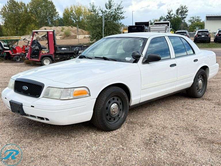 2011  Ford  Crown Victoria  RWD  Police Interceptor