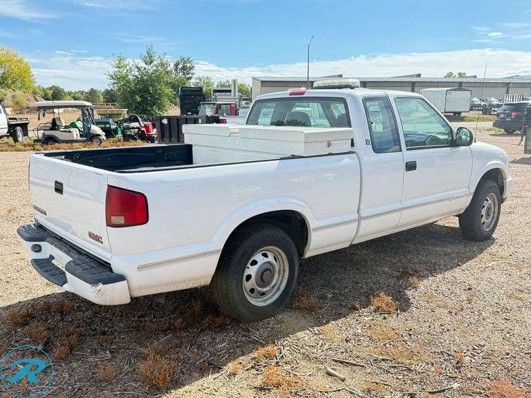 1998  GMC  Sonoma  SLS  4WD Super Cab  Pickup - Roller Auctions