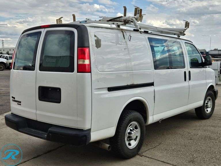 2012  Chevrolet  Express  2500  RWD  Cargo Van - Roller Auctions