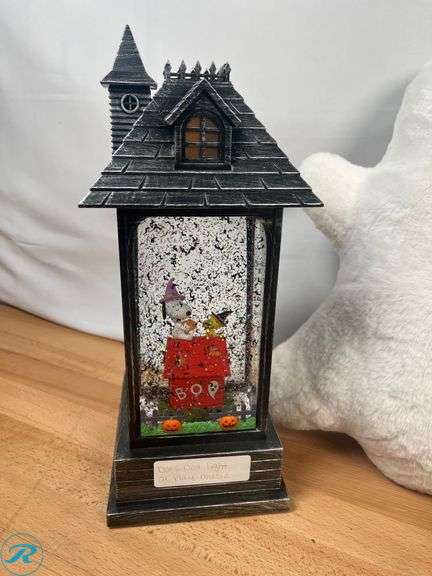 (3) Assorted Halloween Decorations - Used/Does Not Turn On - Roller Auctions