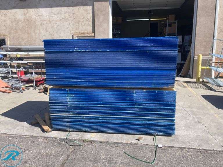 (96) New- 23/32 OSB Tongue & Groove 4x8 - Roller Auctions