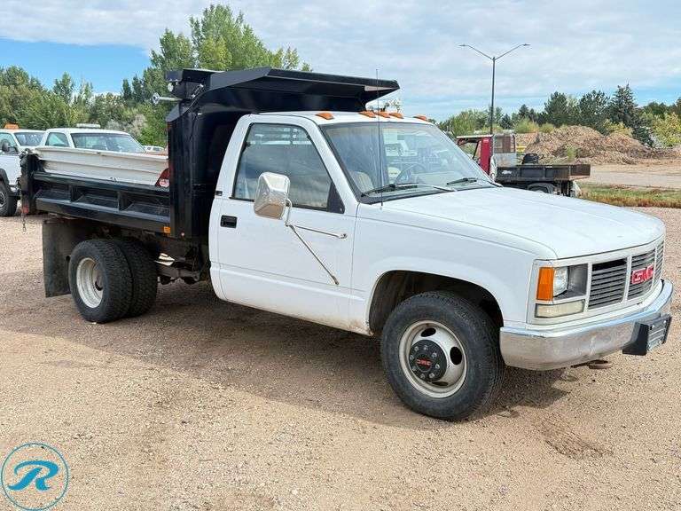 1991  GMC  Sierra 3500  SL  RWD  Dump Truck - Roller Auctions