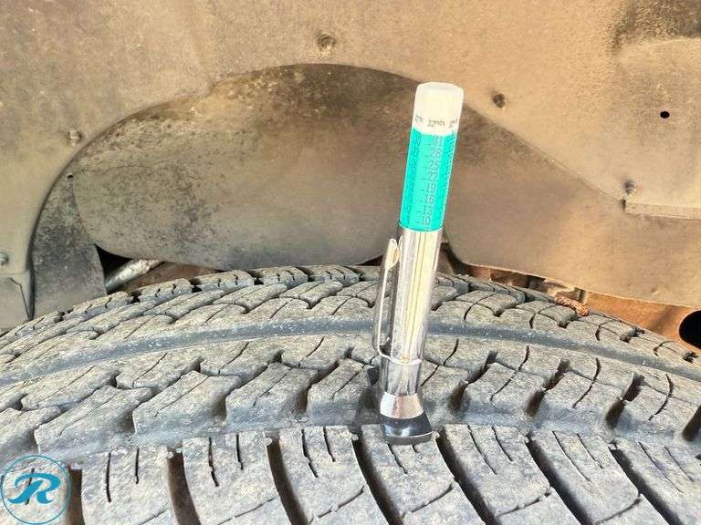 1998  GMC  Sonoma  SLS  4WD Super Cab  Pickup - Roller Auctions