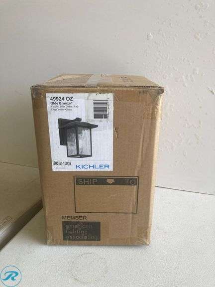 (1) New- Kichler Capanna 1 -Light 10.25-in H Bronze Hardwired Outdoor Wall Light - Roller Auctions