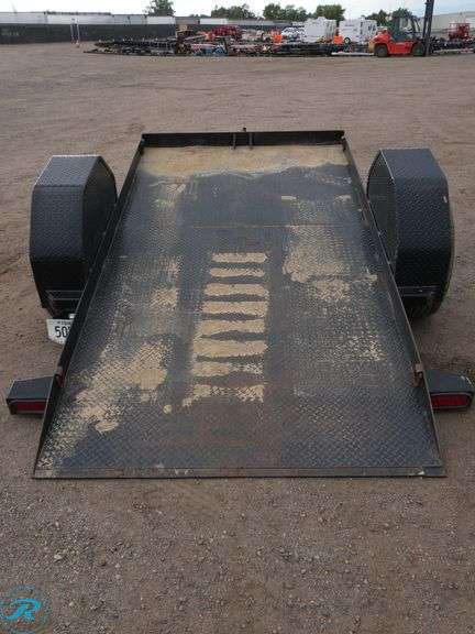 2016  Load Trail  T/A Tilt Bed Equipment Trailer - Roller Auctions