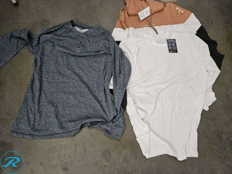 Clothing Lot Including Nike, Puma, and Other Brands, Size XL - Roller Auctions