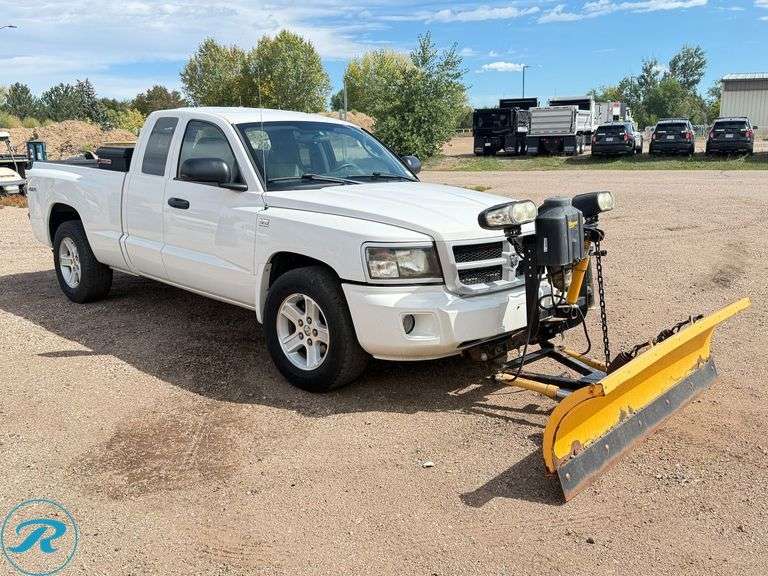 2009 Dodge Dakota Big Horn 4WD Super Cab Pickup - Roller Auctions