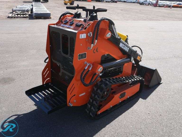 New 2025 MMS MS36C Crawler Mini Skid Steer Loader - Roller Auctions